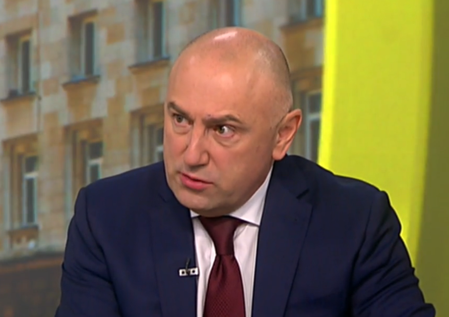 Каримански: Обмисля се увеличаването на минималната работна заплата