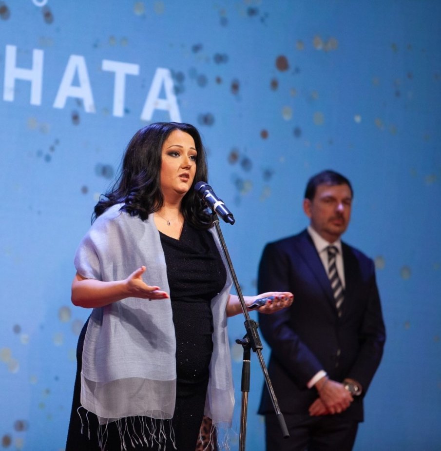САМО В ПИК И РЕТРО: Ето го тайното бебе на разведената Лиляна Павлова ...