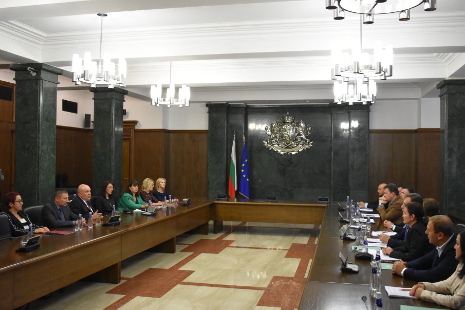 Иван Гешев и ръководството на прокуратурата обсъдиха с НСОРБ мерки за ефективно противодействие на конвенционалната престъпност