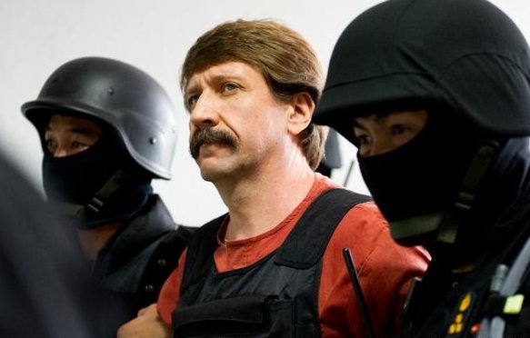 Освободеният търговец на смърт Виктор Бут държал портрет на Путин в килията си