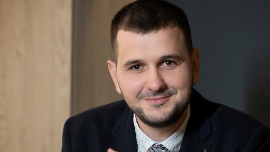 Депутат от ДБ плаши ГЕРБ, имал запис как манипулирали хартиените бюлетини в Пловдив