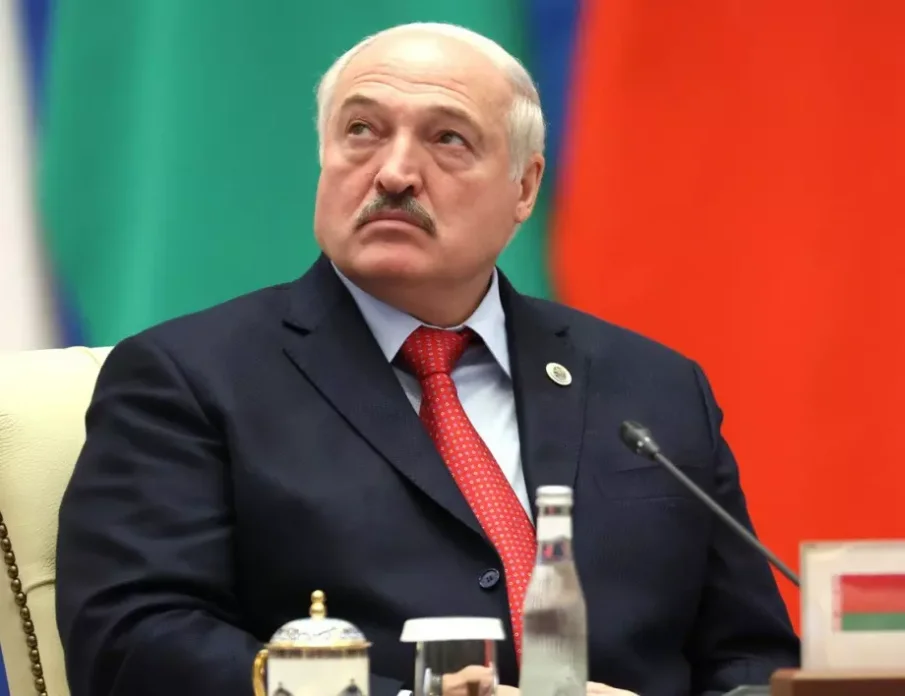 ОПАСНА ЗАКАНА! Лукашенко: Беларус се готви за война