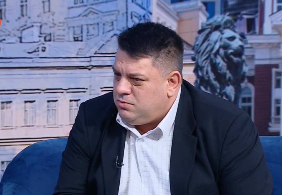 Атанас Зафиров потвърди: Имаше разговор и предложение за машините, упражнява се натиск върху БСП