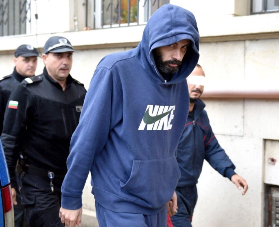 Гледат мярката на мъж, блудствал с 11-годишно дете