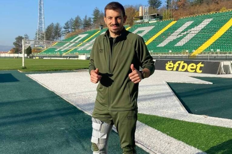 Изгонените от Пирин товарят клуба със заплати за година напред