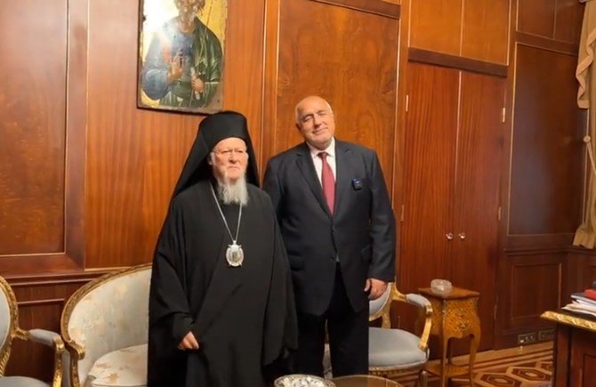 ПЪРВО В ПИК TV: Борисов на изненадващо посещение в Желязната църква и при Вселенския патриарх (ВИДЕО/ОБНОВЕНА)