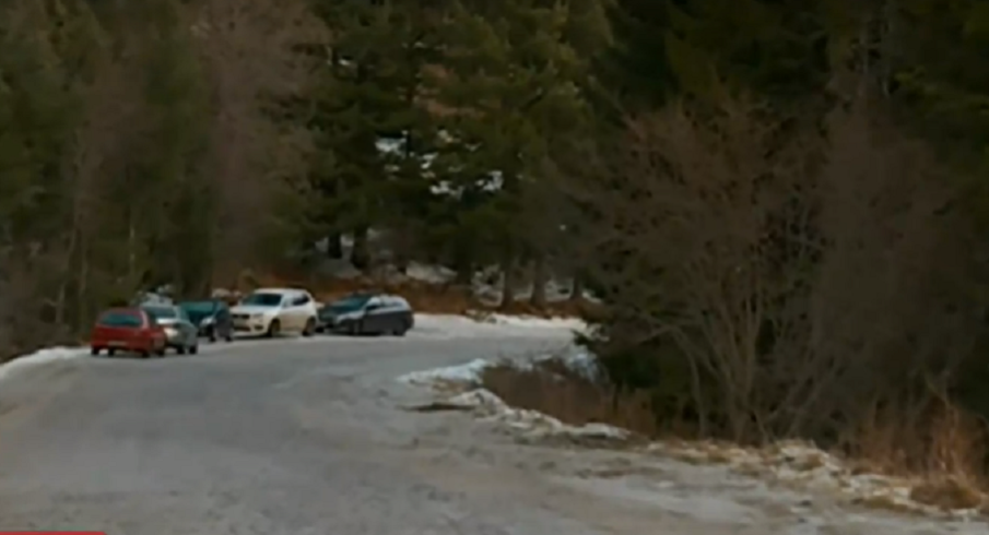 ИГРА С ОГЪНЯ: Шофьори без книжки превръщат пътя към Алеко в състезателна писта