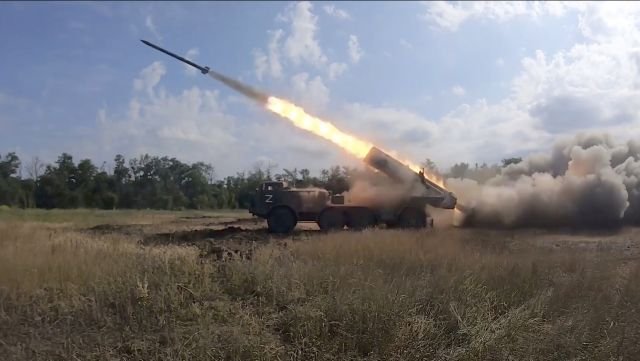Украйна е свалила за денонощие над 60 ракети, изстреляни от Русия