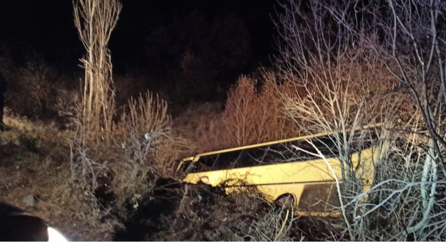 Кметът на Бургас Димитър Николов успокои близките на ранените след катастрофата край Свиленград