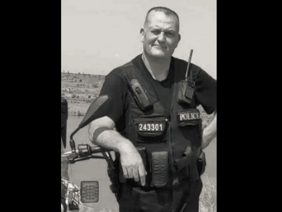 ТРАГЕДИЯ: Издъхна полицаят, който беше ранен след гонка с мигранти в София