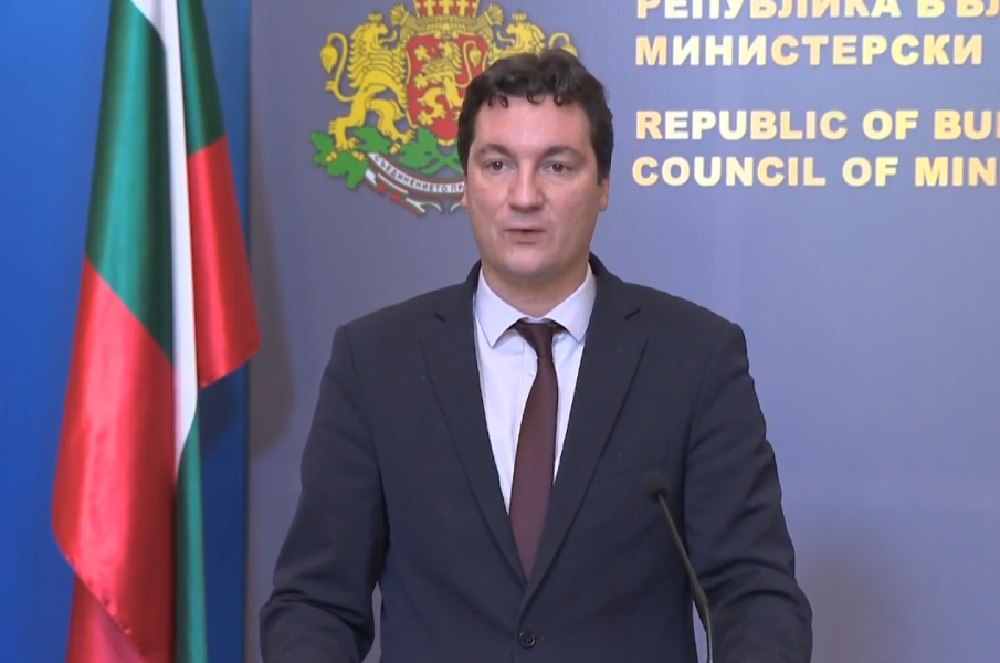 Зарков си начеса крастата - прекрояват НПК, за да ударят Гешев