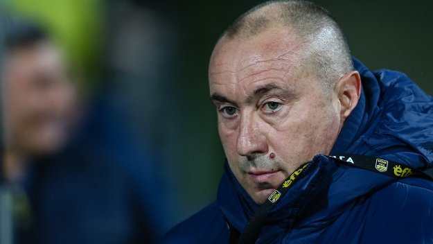 Левски маха двама ненужни