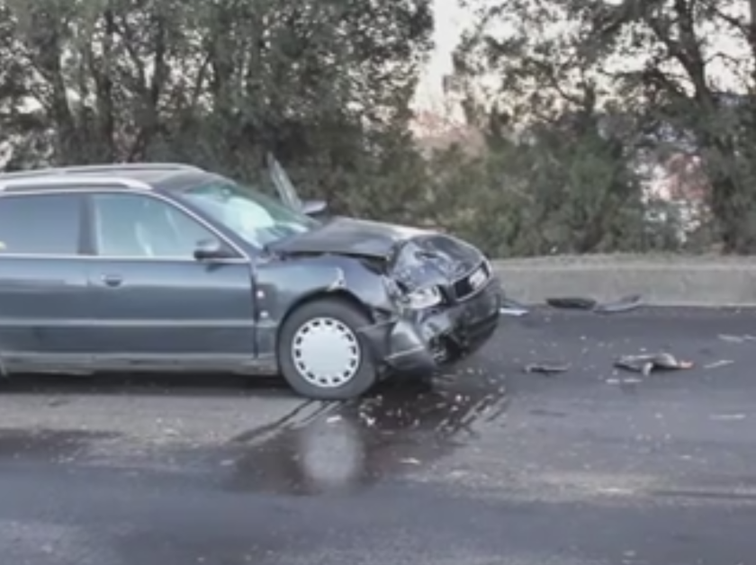 Шофьор пострада в катастрофа на изхода на Благоевград