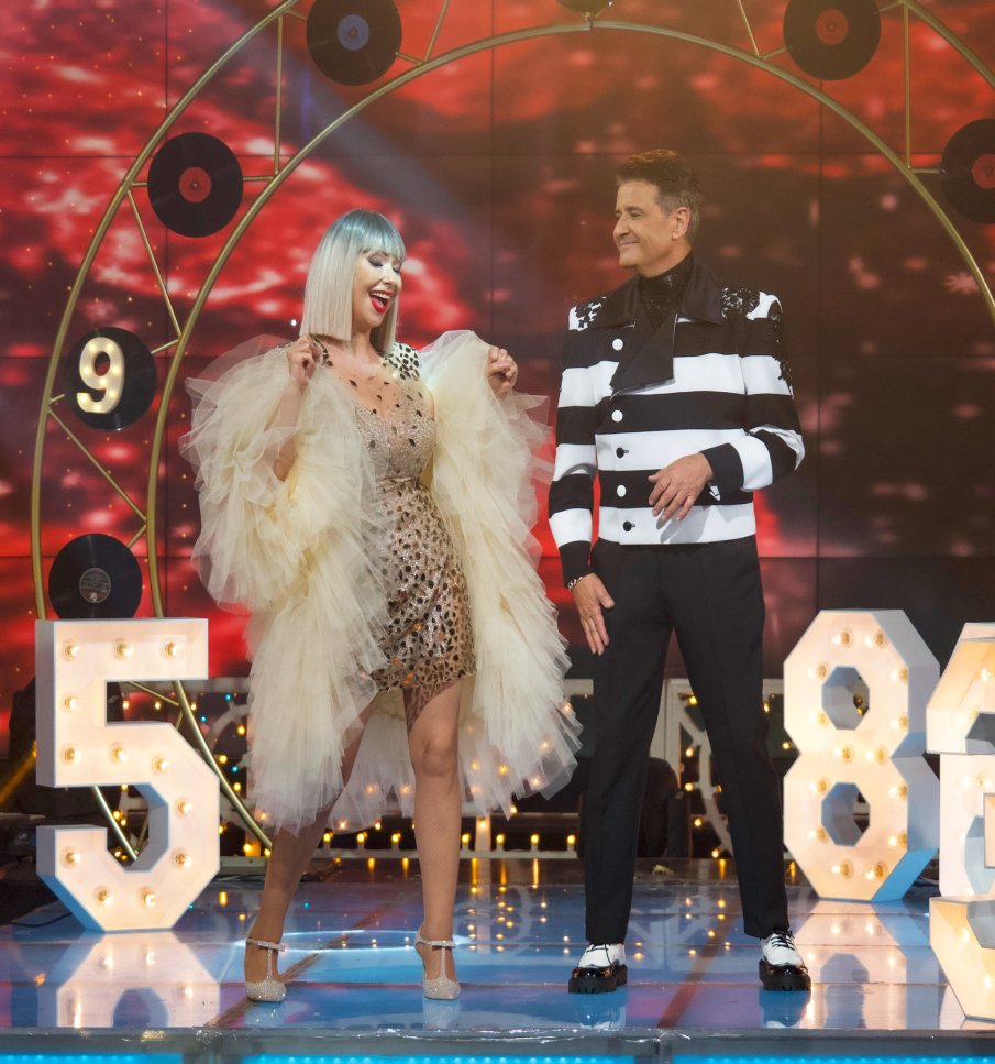 Ритон осиновиха бездомно куче за Коледа (СНИМКИ)