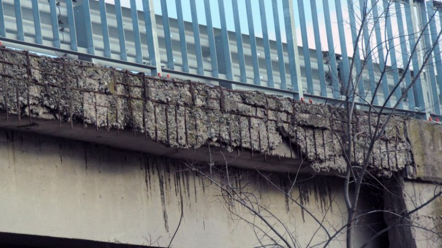 ОПАСНО! Мостът Бургас - Сарафово е корозирал