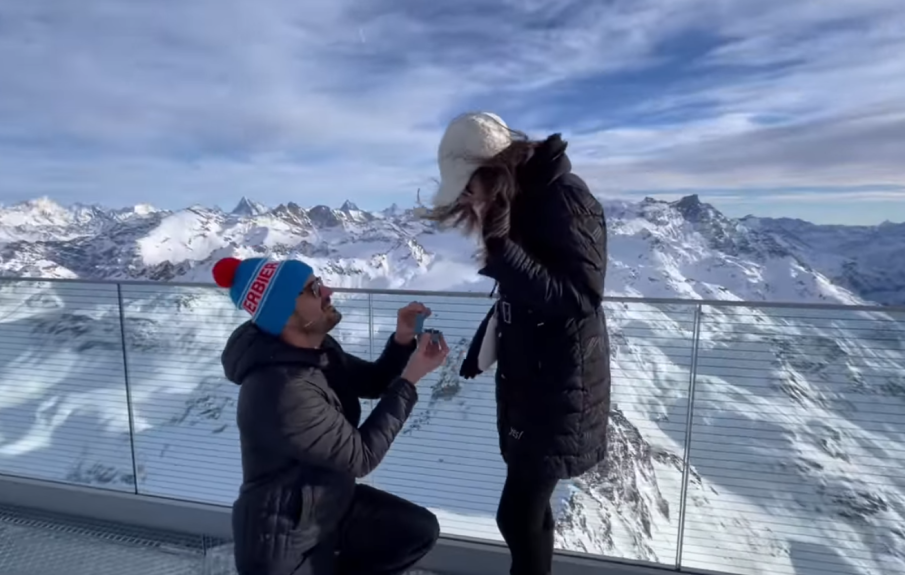 РОМАНТИЧНО ПРЕДЛОЖЕНИЕ: Актьор от „Братя“ се сгоди в Алпите