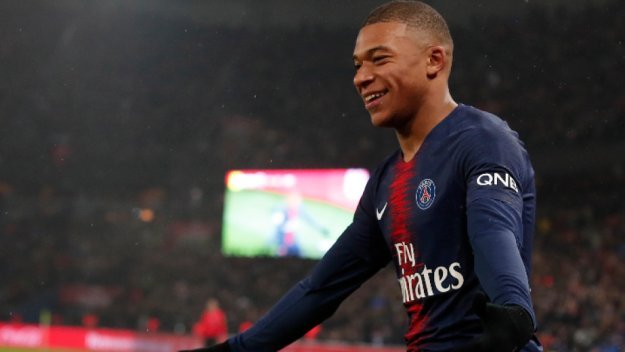 Изплъзва ли се сигурната титла на ПСЖ? Мбапе и компания със страшна издънка във Франция