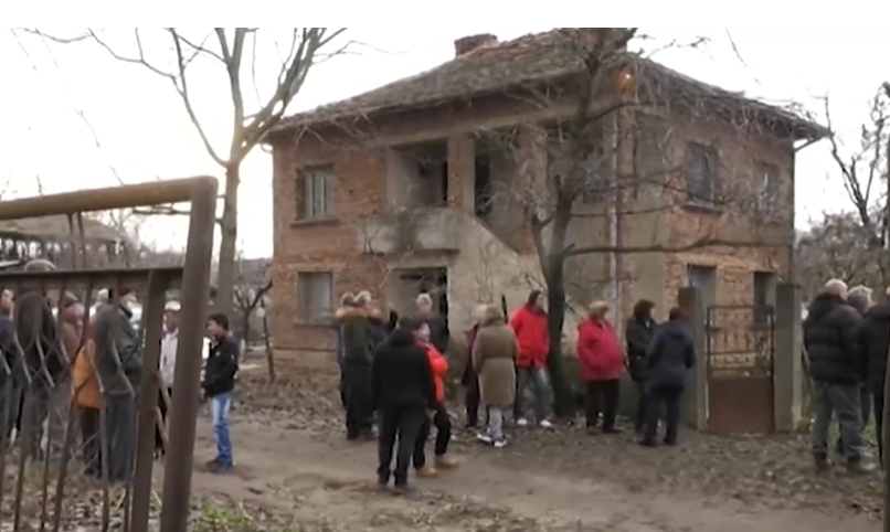 Съдът решава за малолетните убийци от Гъмзово