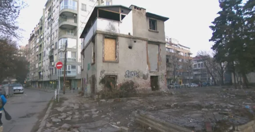 Къща на ужасите тормози столичани край Южния парк