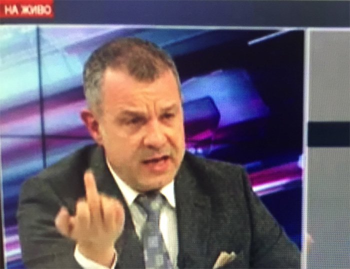 Колтуклиева ядосано: Какъв простак и нещастник като Кошлуков трябва да си, за да говориш така извратено и да иронизираш паметта на президента Желев?!