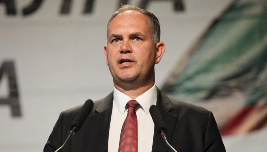 Кадиев: Помощите разглезиха бизнеса, “Лукойл“ е най-големият им получател