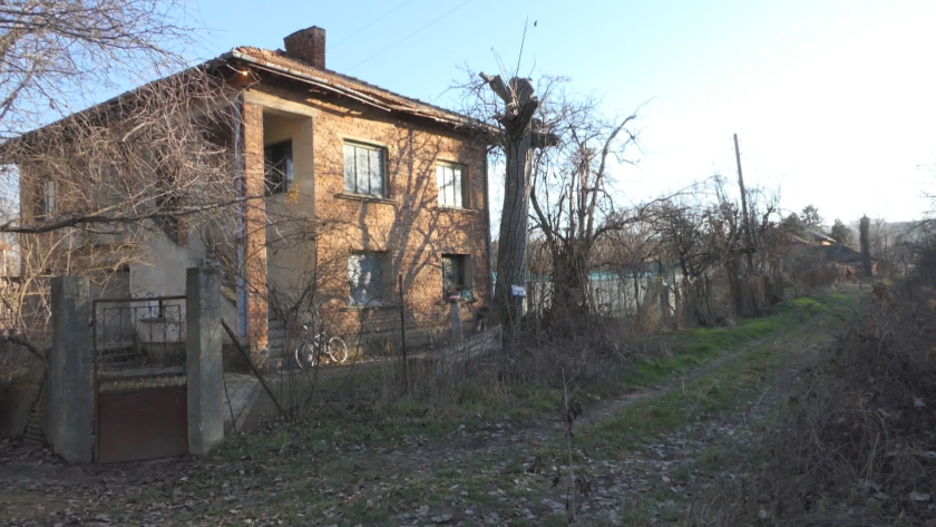 РАЗКРИТИЕ: 6 лв. струвала ракията, за която децата-садисти от Гъмзово убили Борислав