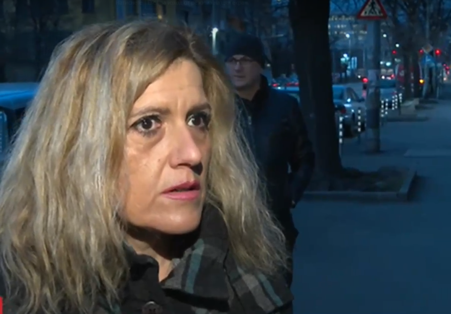 АРЕСТ ЗАРАДИ ЛЕКАРСТВО: Полицаи се престараха - задържаха за наркотици момиче с епилепсия