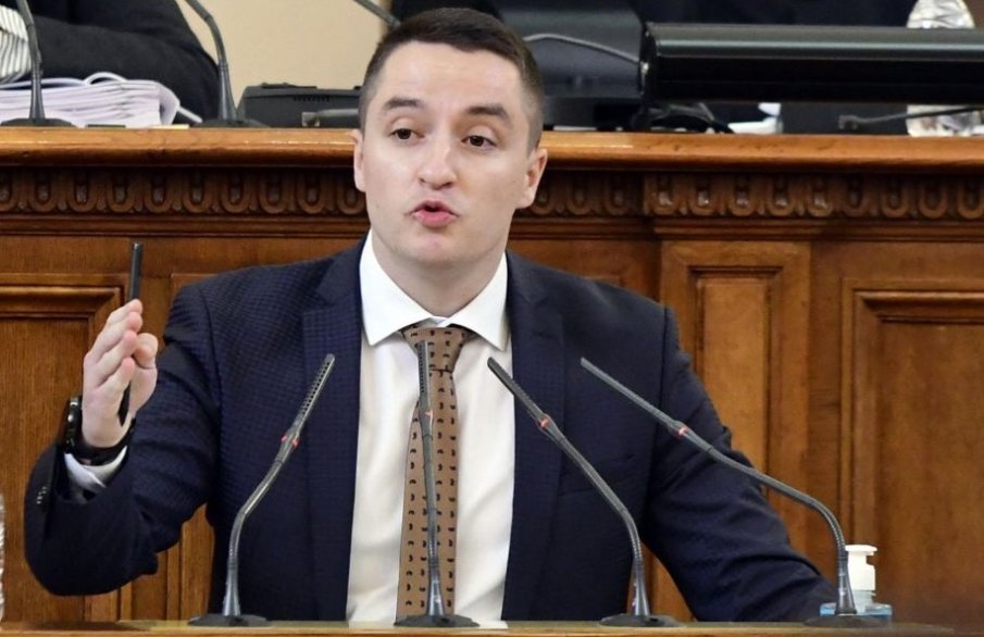 Освободиха Явор Божанков като секретар на 48-то Народно събрание