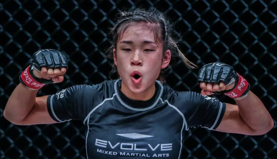 MMA звезда почина едва на 18 години, причината за смъртта й буди въпроси