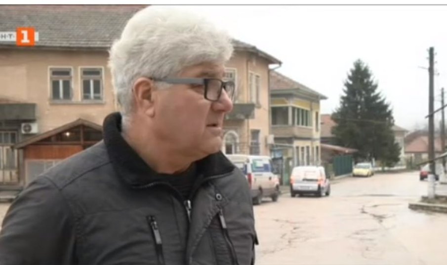 Ситуацията в Гъмзово след убийството за шише ракия - местните хора искат изселване на семействата на извършителите