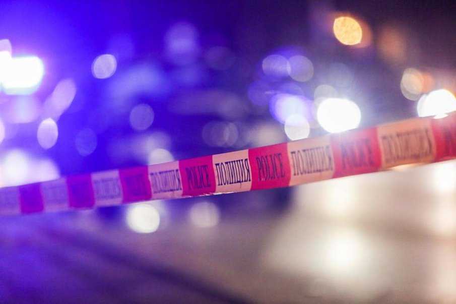 След удар от кола в София: Лекари се борят за живота на 10-годишното дете