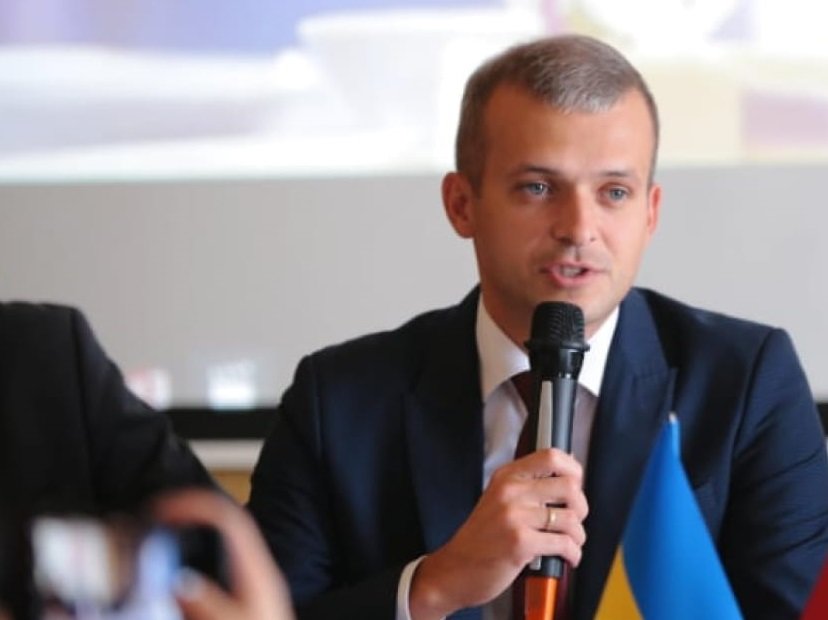 Арестуваха за подкуп украински министър, обвиниха го за вземане на шестцифрена сума