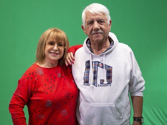 САМО В ПИК И РЕТРО: Мими Иванова хвърли 4 бона за почивка в Танзания (СНИМКИ)