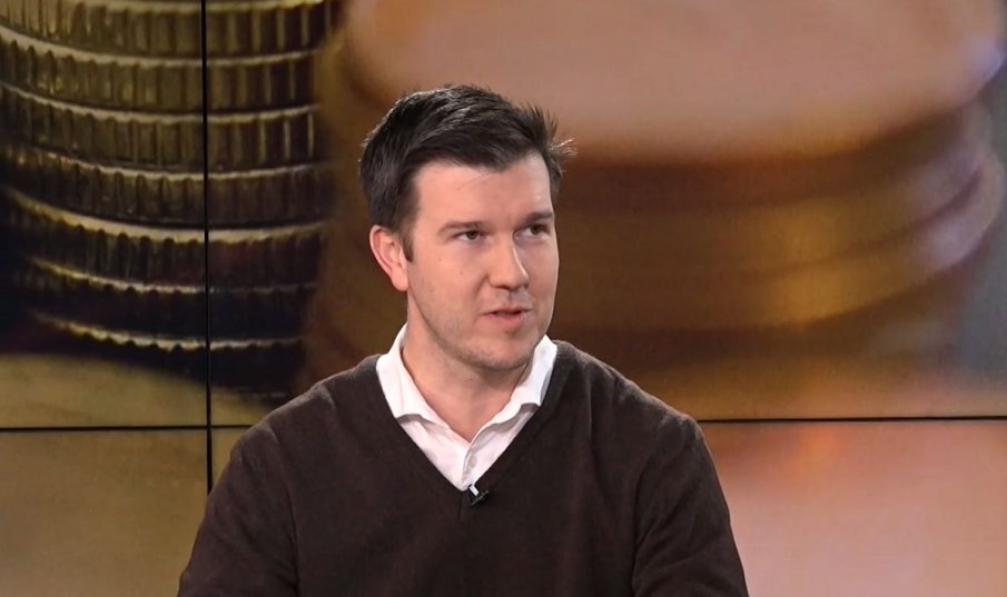 Финансист: Време е за затягане на коланите