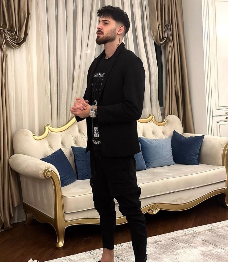 Дизайнерът на Ердоган обзавел апартамента на Емрах Стораро