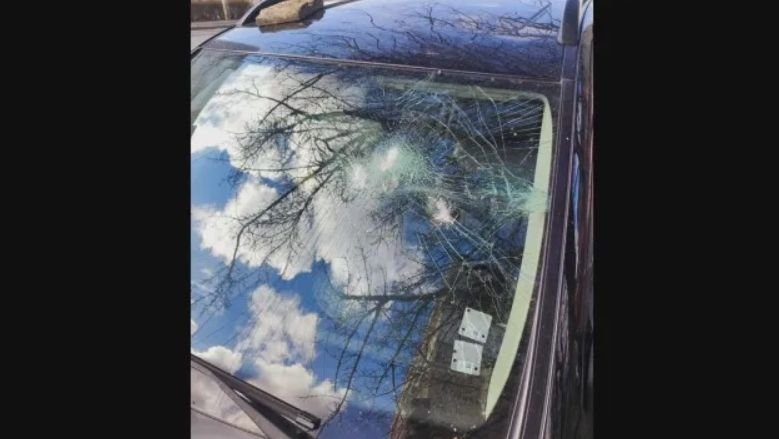 Сигнализират за нападения с павета над коли в столичния кв. Дружба“