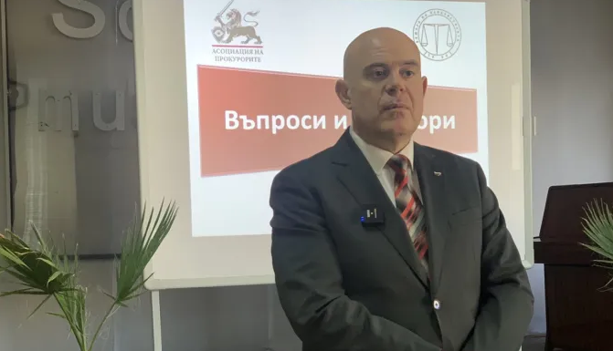 Иван Гешев: Заедно със САЩ показахме, че можем да защитим сигурността на децата