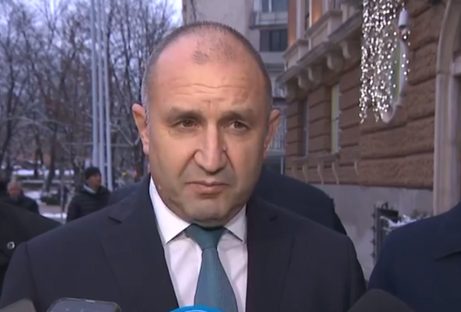 Радев за референдума на Слави: Нямам нужда от посредници в диалога си с българските граждани