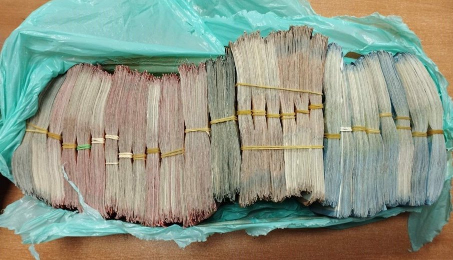 Заловиха недекларирана валута за 95 700 евро на Дунав мост 2