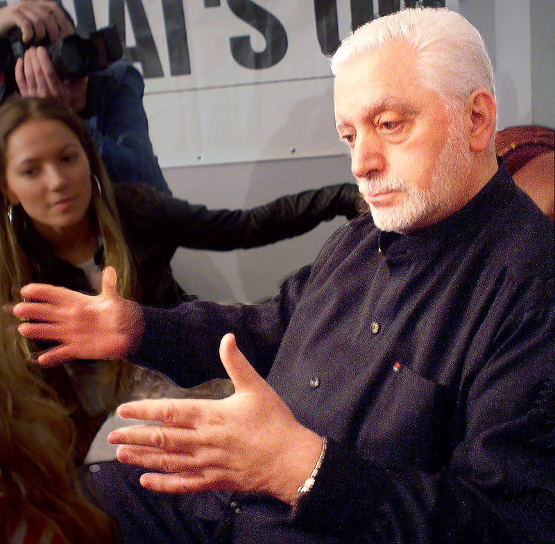 Почина великият Пако Рабан