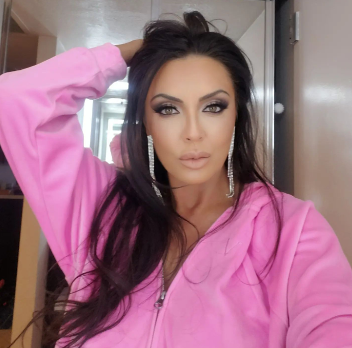 Мисис България Свят с рожден ден в най-скъпия хотел във Вегас (СНИМКИ)