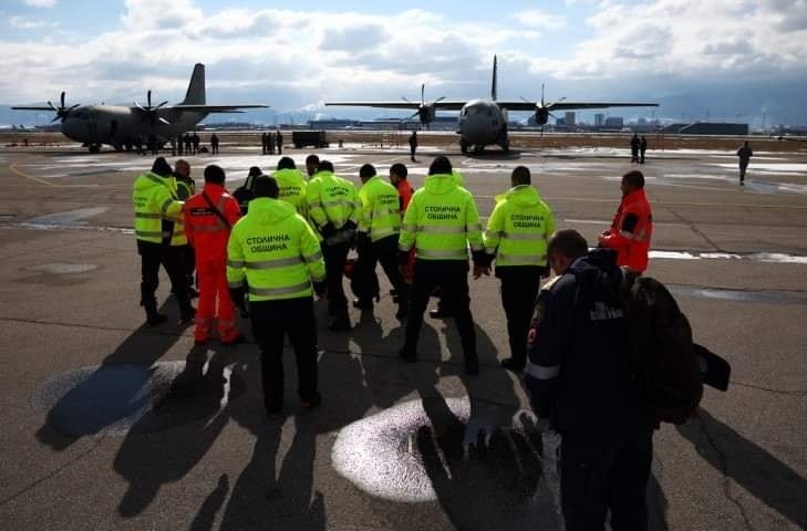 България изпраща нови помощи към пострадалите от земетресението в Турция