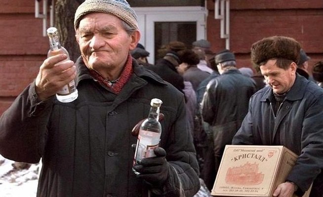 Руснаците започнаха да пият все повече водка