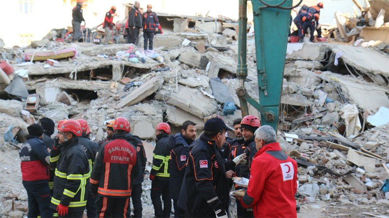 Турски сеизмолог плаши със земетресение: Ще убие 200 000 души на Балканите