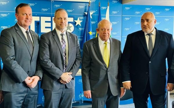 Борисов: Целта ни е след 2 април в България да има силно евроатлантическо правителство, водено от ГЕРБ, което да реализира мащабна модернизационна програма на армията