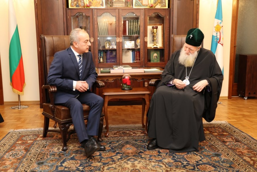 Гълъб Донев се срещна с патриарх Неофит (СНИМКИ)