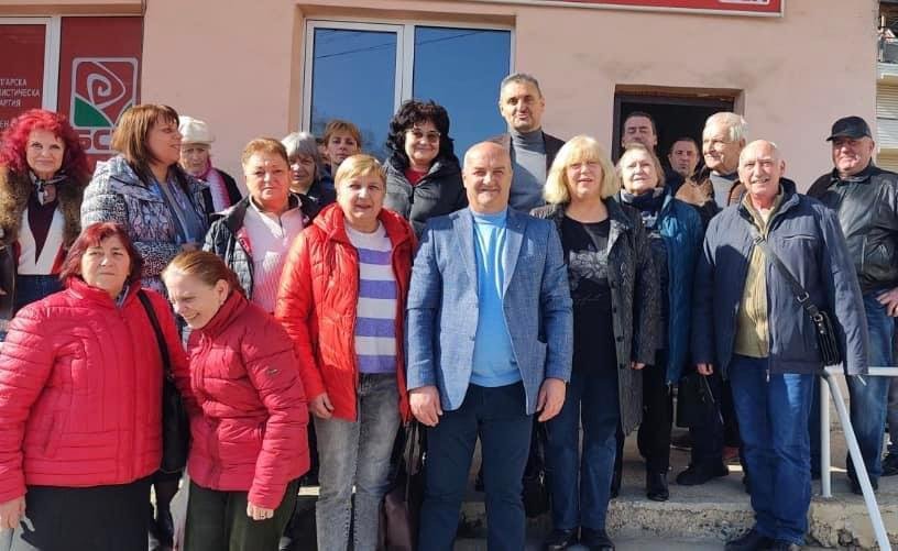 Кирил Добрев пред ПИК: Чакаме с нетърпение да работим за кампанията на Корнелия Нинова в 25 МИР София