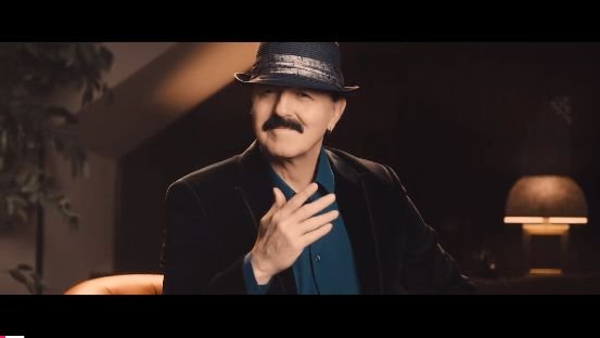 Популярният сръбски певец Харис Джинович си купи механа, за да има ама къде да пие