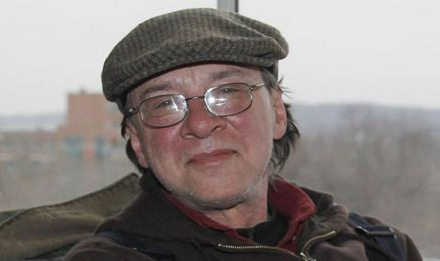 Почина баткото на Мадона