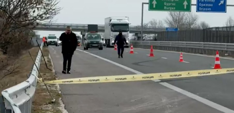 Здравният министър с актуална информация за състоянието на катастрофиралите мигранти